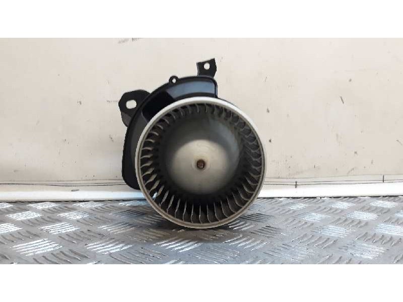Recambio de motor calefaccion para fiat fiorino básico referencia OEM IAM 0077366871  