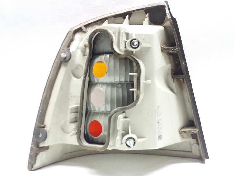 Recambio de piloto trasero derecho para opel astra g berlina comfort referencia OEM IAM   