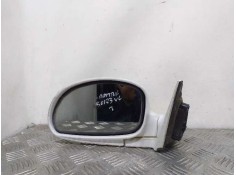 Recambio de retrovisor izquierdo para hyundai lantra berlina (rd) 1.9 d gls referencia OEM IAM  ELECTRICO BLANCO