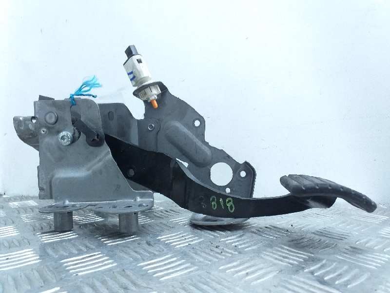 Recambio de pedal freno para renault megane iii sport tourer emotion referencia OEM IAM 465010015R  