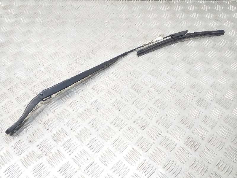 Recambio de brazo limpia delantero derecho para renault megane iii sport tourer emotion referencia OEM IAM 288866482R  