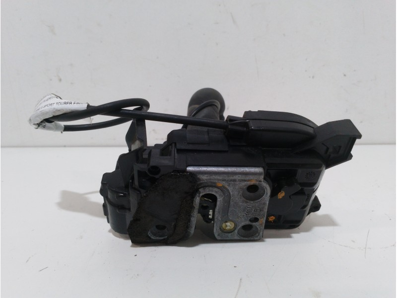 Recambio de cerradura puerta trasera derecha para renault megane iii sport tourer emotion referencia OEM IAM 825028873R  