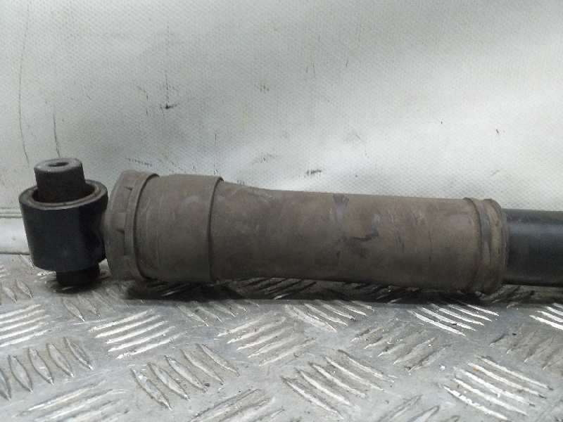 Recambio de amortiguador trasero izquierdo para renault megane iii sport tourer emotion referencia OEM IAM   