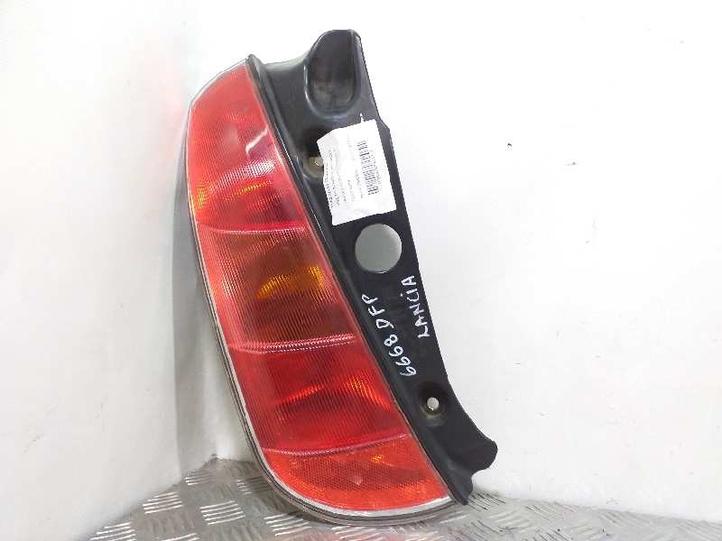 Recambio de piloto trasero izquierdo para lancia ypsilon (101) 1.3 multijet 16v referencia OEM IAM 0077362815  