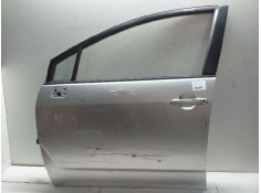 Recambio de puerta delantera izquierda para toyota corolla verso (r1) 2.2 d-4d luna referencia OEM IAM  PLATA