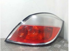 Recambio de piloto trasero derecho para opel astra h berlina elegance referencia OEM IAM 93190305  