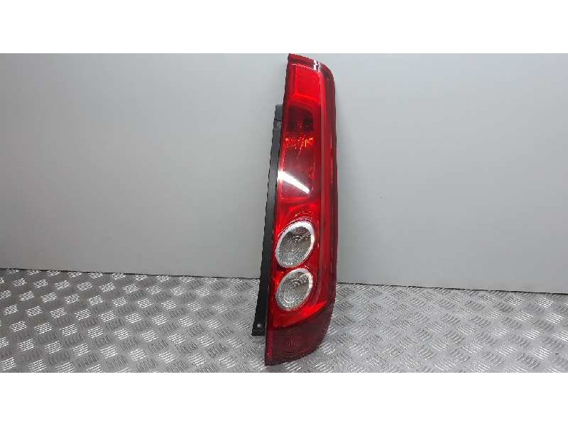 Recambio de piloto trasero derecho para ford fiesta (cbk) futura referencia OEM IAM 1324561   Recambio de piloto trasero derecho para ford fiesta (cbk) futura referencia OEM IAM 1324561