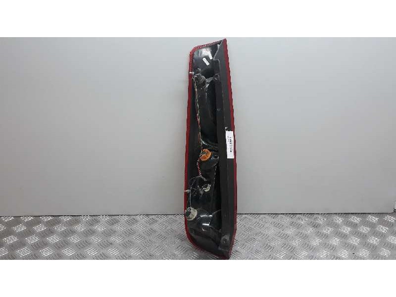 Recambio de piloto trasero derecho para ford fiesta (cbk) futura referencia OEM IAM 1324561   Recambio de piloto trasero derecho para ford fiesta (cbk) futura referencia OEM IAM 1324561
