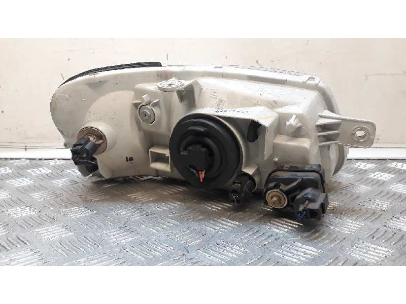 Recambio de faro izquierdo para hyundai accent (lc) crdi gl referencia OEM IAM 9211025533  
