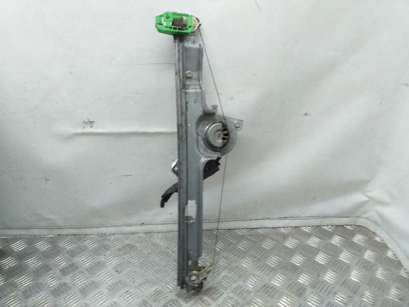 Recambio de elevalunas delantero derecho para renault scenic ii 1.5 dci diesel referencia OEM IAM 400749K  