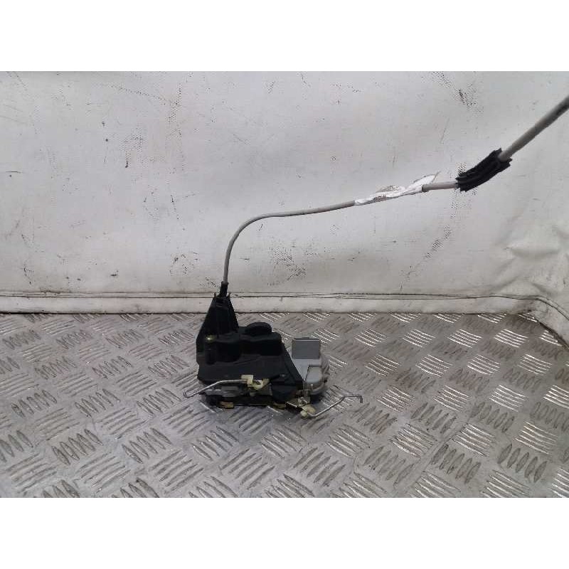 Recambio de cerradura puerta delantera izquierda para peugeot 307 (s1) xr referencia OEM IAM 9135L0 6 PINES 