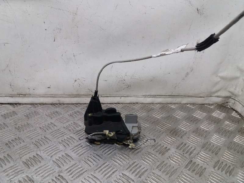 Recambio de cerradura puerta delantera izquierda para peugeot 307 (s1) xr referencia OEM IAM 9135L0 6 PINES 