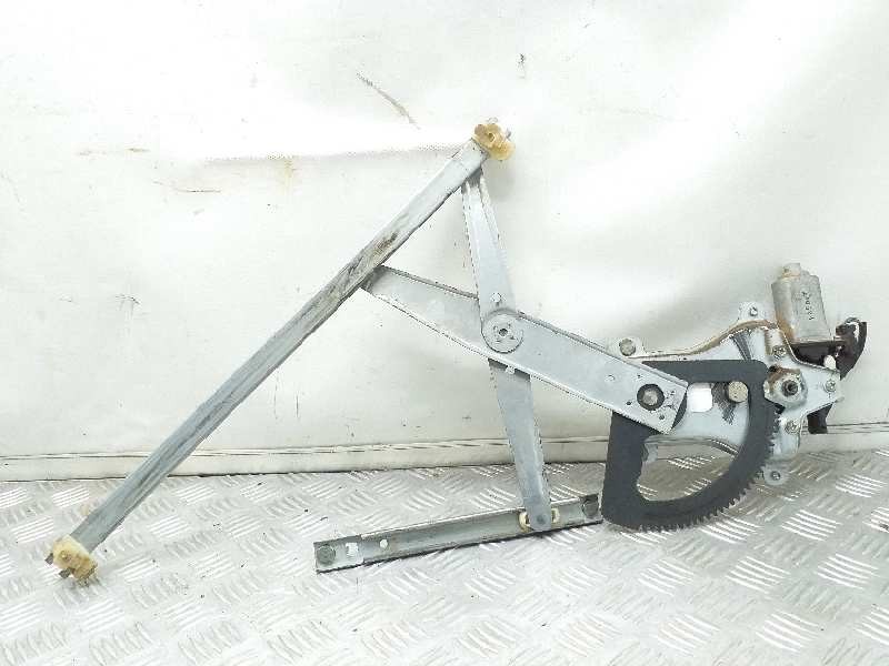 Recambio de elevalunas delantero derecho para daewoo kalos 1.4 se referencia OEM IAM 95015330  