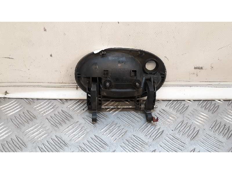 Recambio de maneta exterior delantera izquierda para opel corsa c club referencia OEM IAM    Recambio de maneta exterior delantera izquierda para opel corsa c club referencia OEM IAM