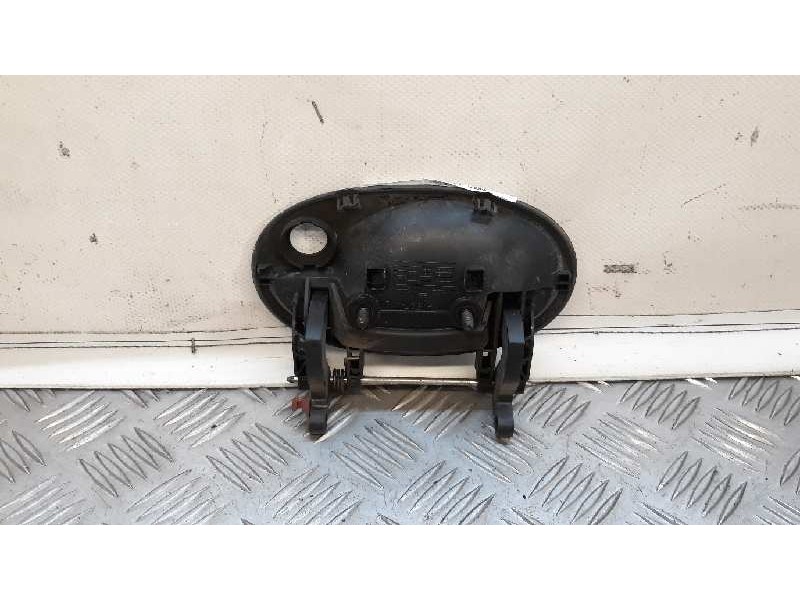 Recambio de maneta exterior delantera derecha para opel corsa c club referencia OEM IAM    Recambio de maneta exterior delantera derecha para opel corsa c club referencia OEM IAM