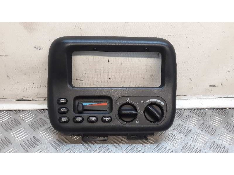 Recambio de mando calefaccion / aire acondicionado para chrysler voyager (gs) 2.5 td referencia OEM IAM 04677929AB  