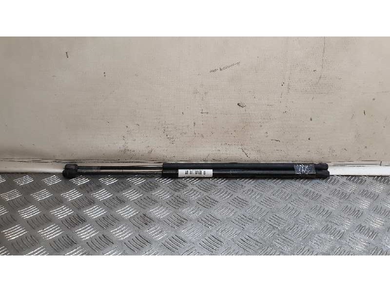 Recambio de amortiguadores maletero / porton para ford fiesta (cbk) ghia referencia OEM IAM   