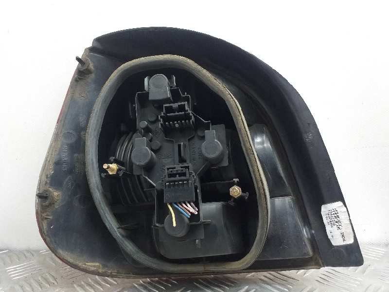 Recambio de piloto trasero derecho para renault scenic (ja..) 1.9 dci authentique referencia OEM IAM   