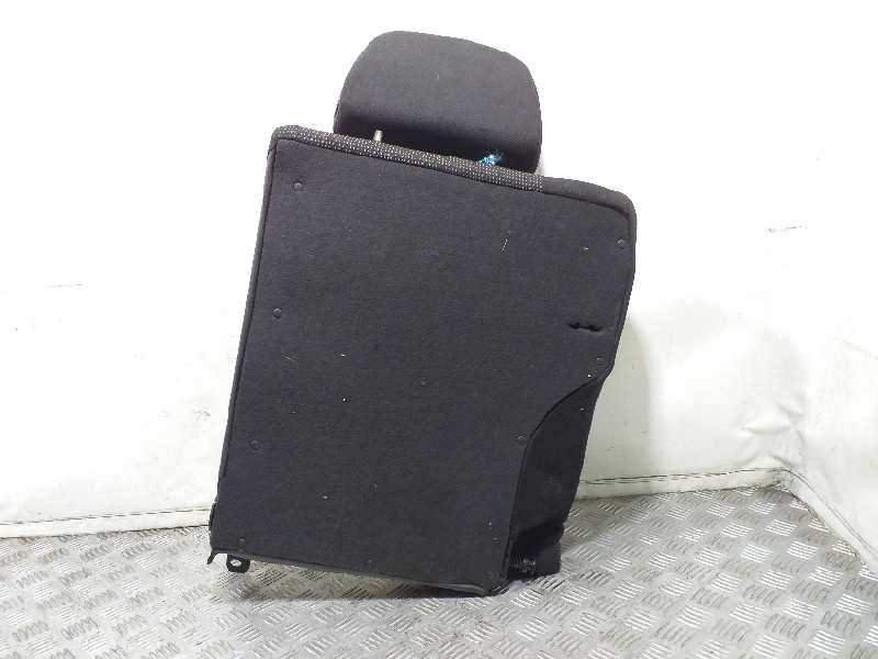 Recambio de asiento trasero derecho para opel astra gtc cosmo referencia OEM IAM   