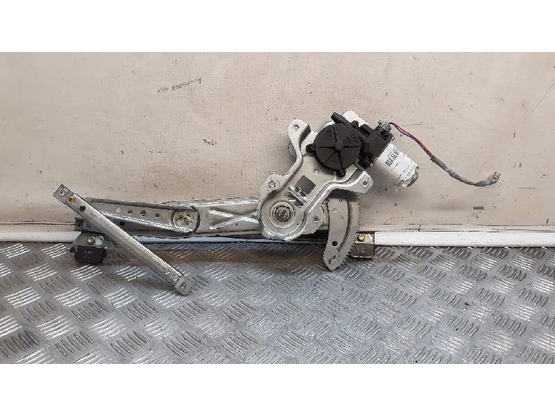 Recambio de elevalunas delantero derecho para mg serie 45 (rt) classic (5-ptas.) referencia OEM IAM CUH102060  