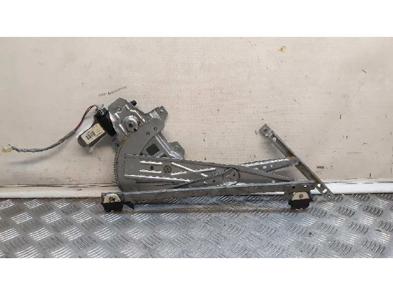 Recambio de elevalunas delantero derecho para mg serie 45 (rt) classic (5-ptas.) referencia OEM IAM CUH102060  