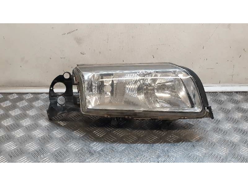 Recambio de faro derecho para volvo s80 berlina referencia OEM IAM   