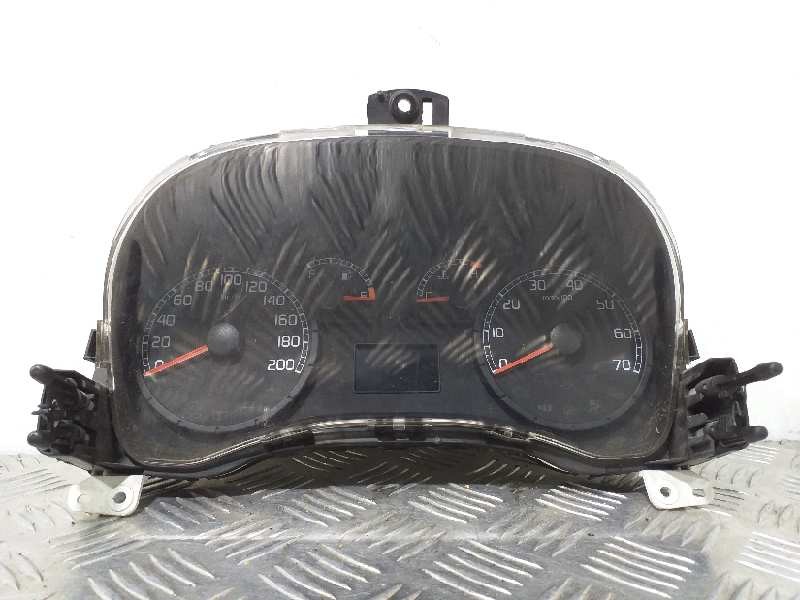 Recambio de cuadro instrumentos para fiat doblo (119) 1.9 jtd family referencia OEM IAM 0051758776  