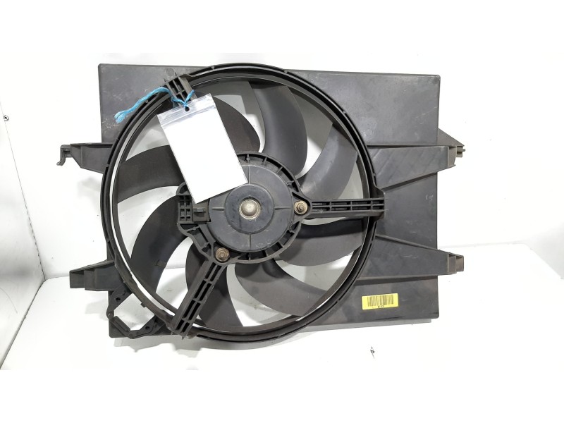 Recambio de electroventilador para ford fiesta (cbk) ambiente referencia OEM IAM 8240367  