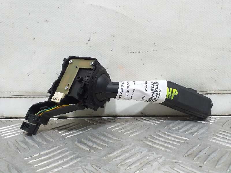Recambio de mando intermitentes para seat leon (1p1) sport referencia OEM IAM 1K0953513G   Recambio de mando intermitentes para seat leon (1p1) sport referencia OEM IAM 1K0953513G