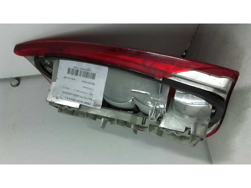 Recambio de piloto trasero derecho para opel corsa a swing-in referencia OEM IAM 90010032  