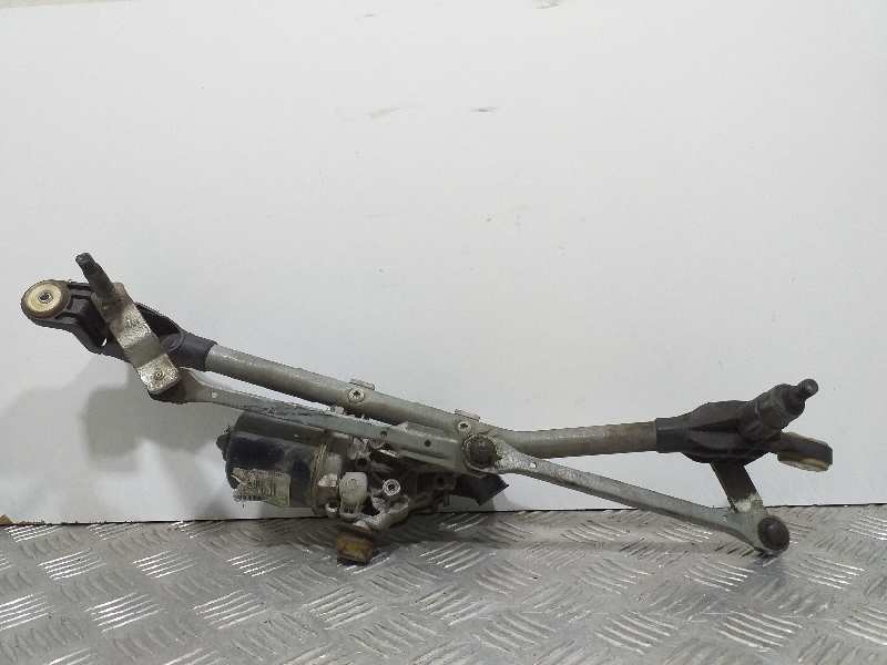 Recambio de motor limpia delantero para renault megane iii berlina 5 p dynamique referencia OEM IAM   