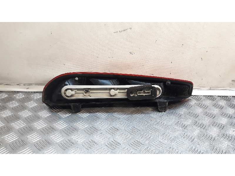 Recambio de piloto trasero derecho para ford focus berlina (cap) ghia referencia OEM IAM   