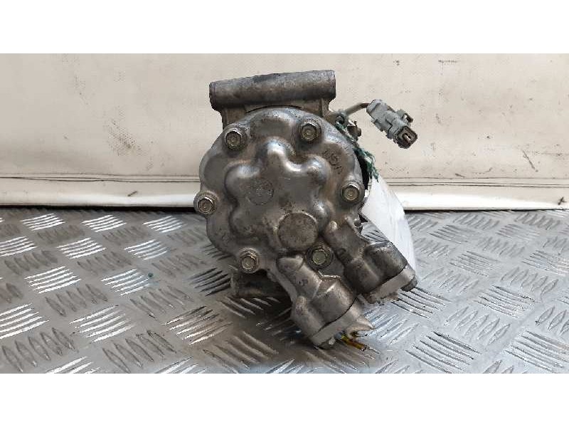 Recambio de compresor aire acondicionado para renault grand modus dynamique referencia OEM IAM 8200953359a  