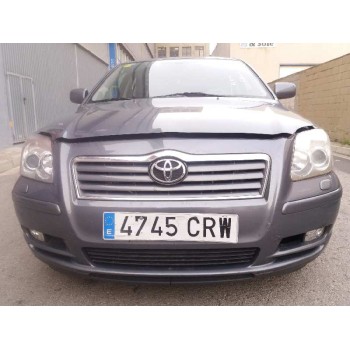 TOYOTA AVENSIS BERLINA (T25)