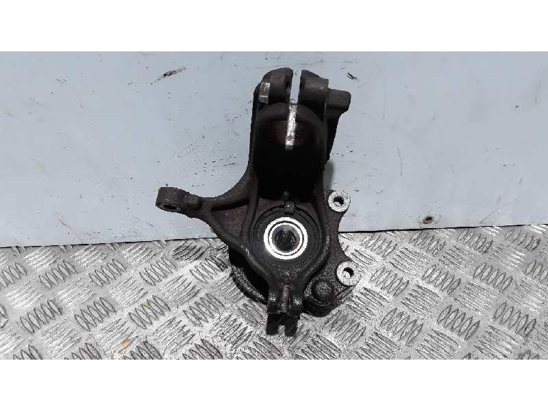 Recambio de mangueta delantera izquierda para citroën c3 1.4 16v exclusive referencia OEM IAM   