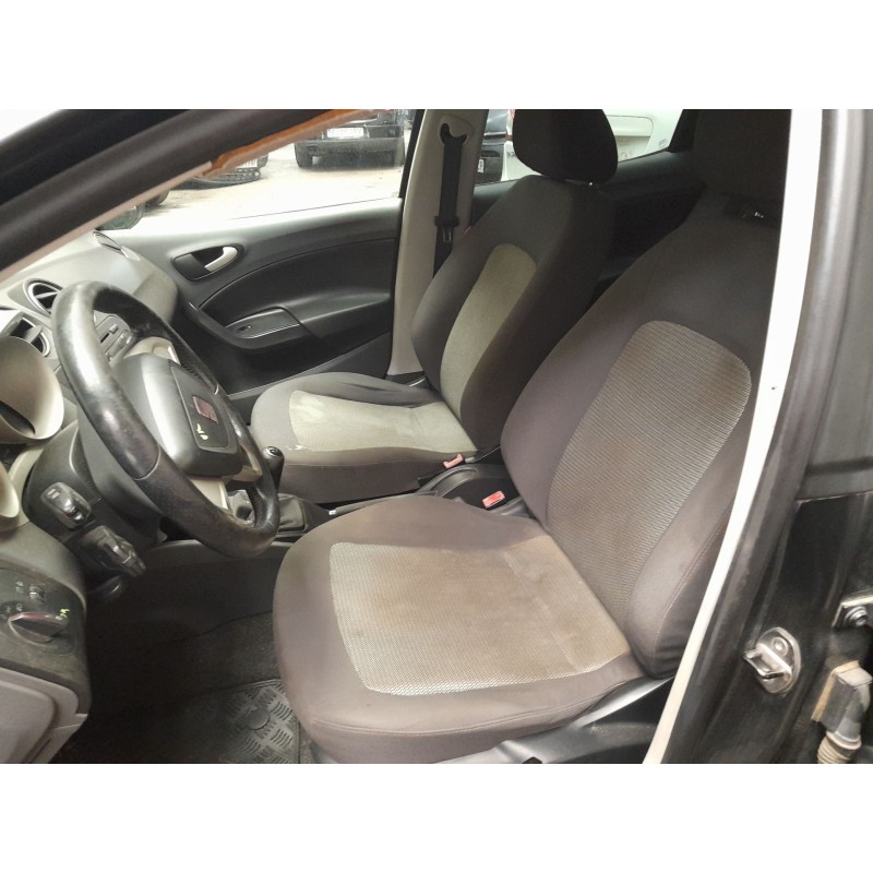 SEAT IBIZA III (6L1) - imagen 5