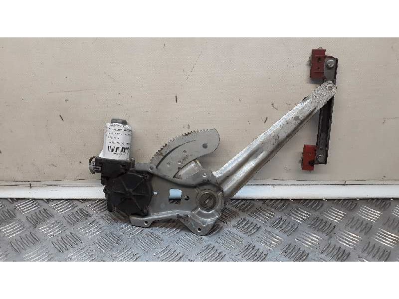 Recambio de elevalunas trasero izquierdo para nissan almera (n16/e) acenta referencia OEM IAM 82701BM71B  