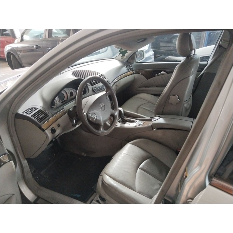 MERCEDES-BENZ CLASE E (W211) - imagen 5