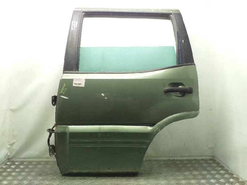 Recambio de puerta trasera izquierda para nissan terrano/terrano.ii (r20) 2.7 turbodiesel referencia OEM IAM  VERDE 