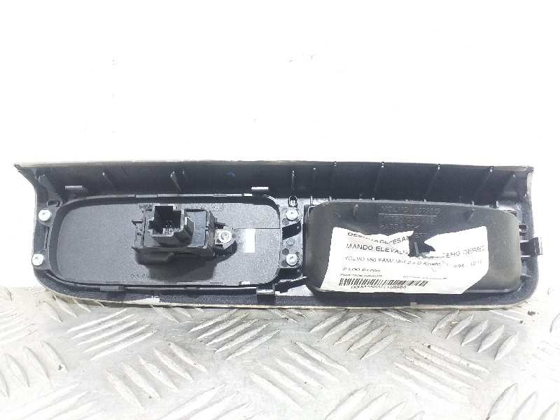 Recambio de mando elevalunas delantero derecho para volvo v50 familiar 2.0 d kinetic referencia OEM IAM 30658448  