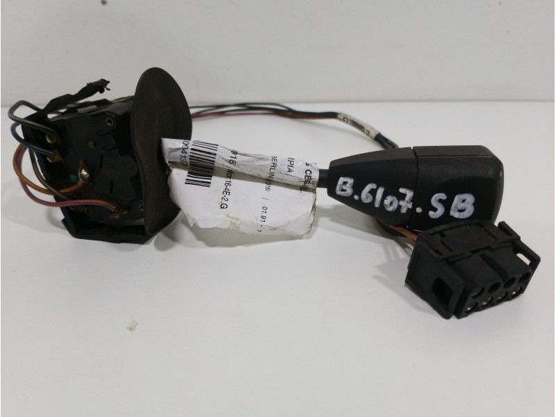 Recambio de mando limpia para bmw serie 3 berlina (e36) 316i referencia OEM IAM 61318360915 5 PINES 