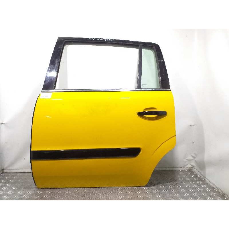 Recambio de puerta trasera izquierda para opel zafira b cosmo referencia OEM IAM 13203015 AMARILLO 