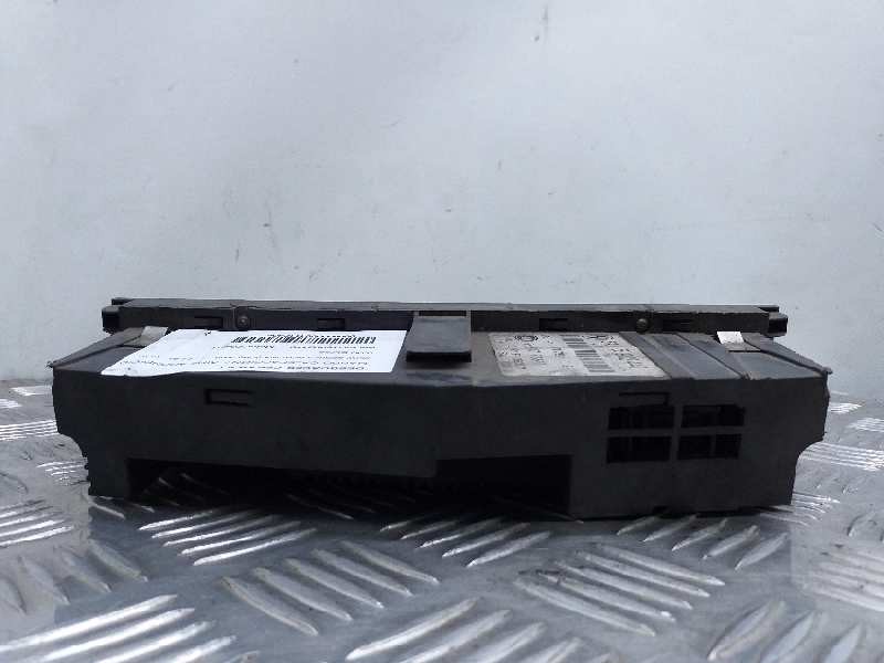 Recambio de mando calefaccion / aire acondicionado para bmw serie 3 berlina (e46) 320d referencia OEM IAM 64116902440 5HB0077381