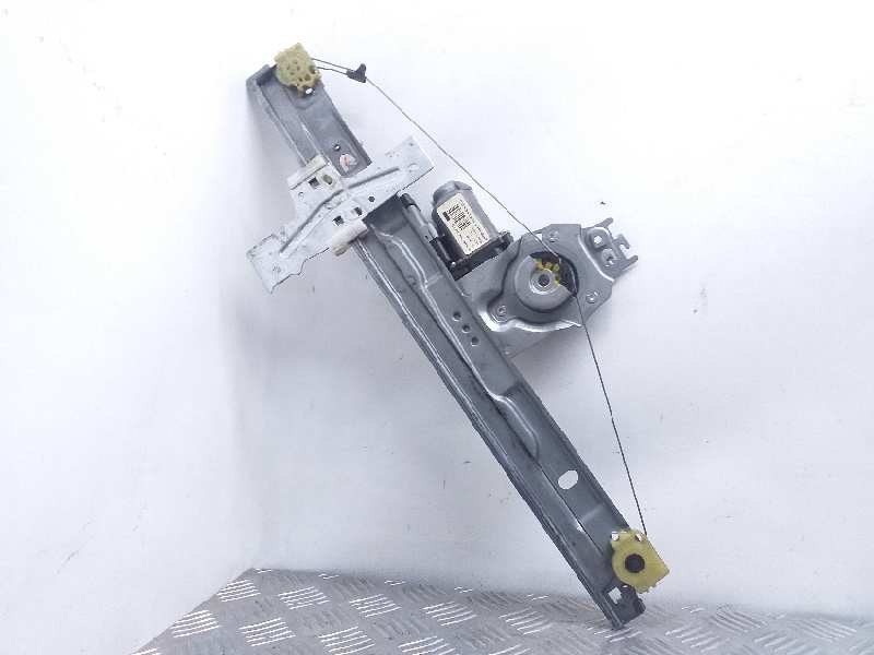 Recambio de elevalunas delantero izquierdo para peugeot 207 referencia OEM IAM 9681181280 ELECTRICO 3 PUERTAS