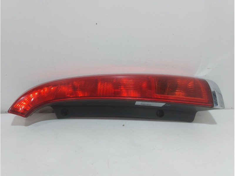 Recambio de piloto trasero derecho para honda stream (rn1/3) 2.0i es referencia OEM IAM 33501S7A003  