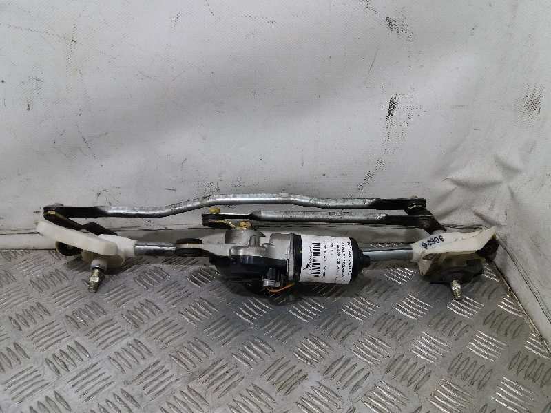 Recambio de motor limpia delantero para nissan micra (k12e) acenta referencia OEM IAM 28810AX70A  