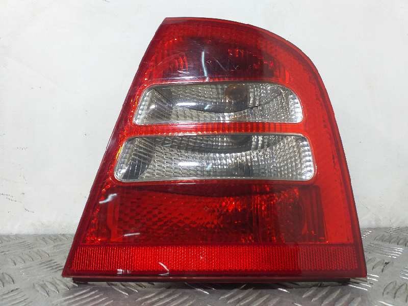 Recambio de piloto trasero derecho para skoda octavia berlina (1u2) tour referencia OEM IAM 1U6945112C  