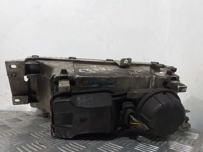Recambio de faro derecho para skoda octavia berlina (1u2) tour referencia OEM IAM 1U1941018N  
