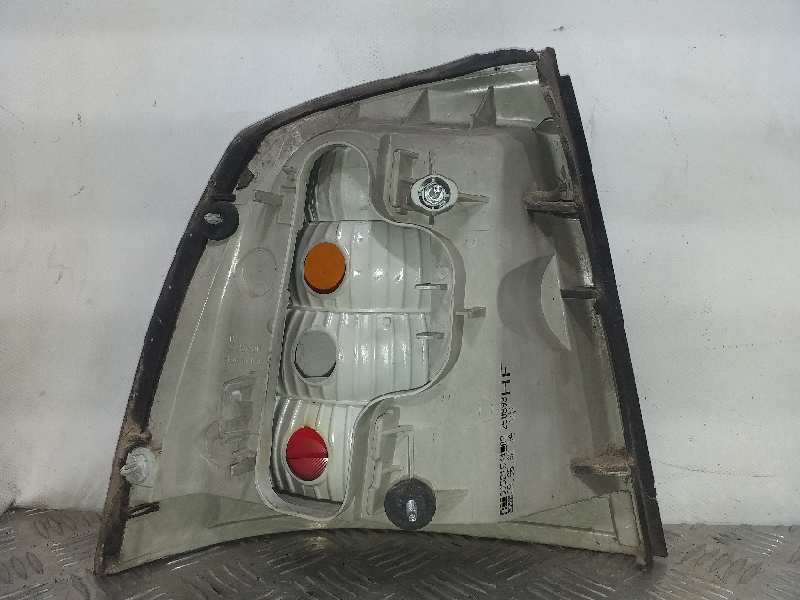 Recambio de piloto trasero derecho para opel astra g berlina comfort referencia OEM IAM 09117404  