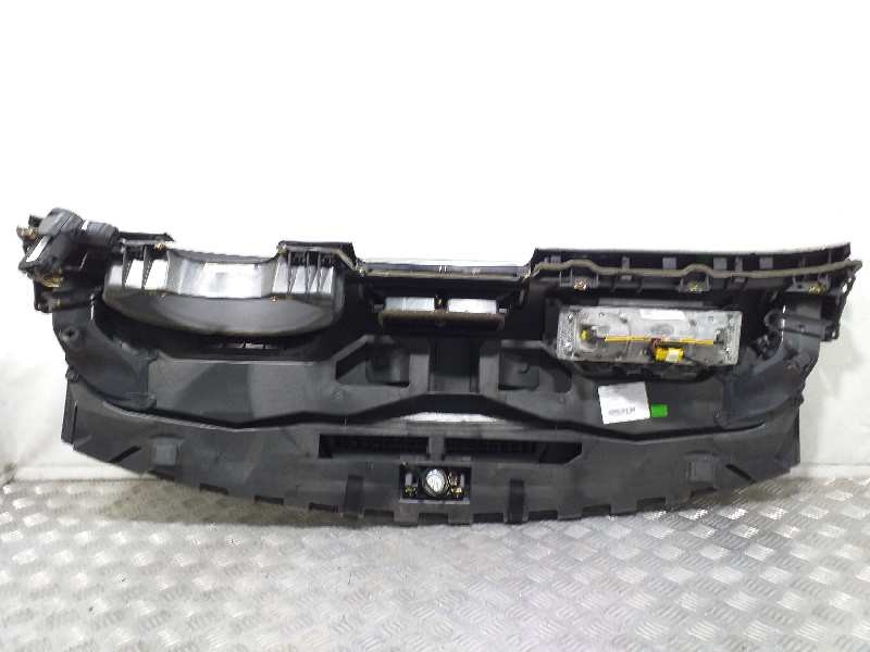 Recambio de salpicadero para audi a4 avant (8e) 2.0 t fsi referencia OEM IAM 8E1857041T  
